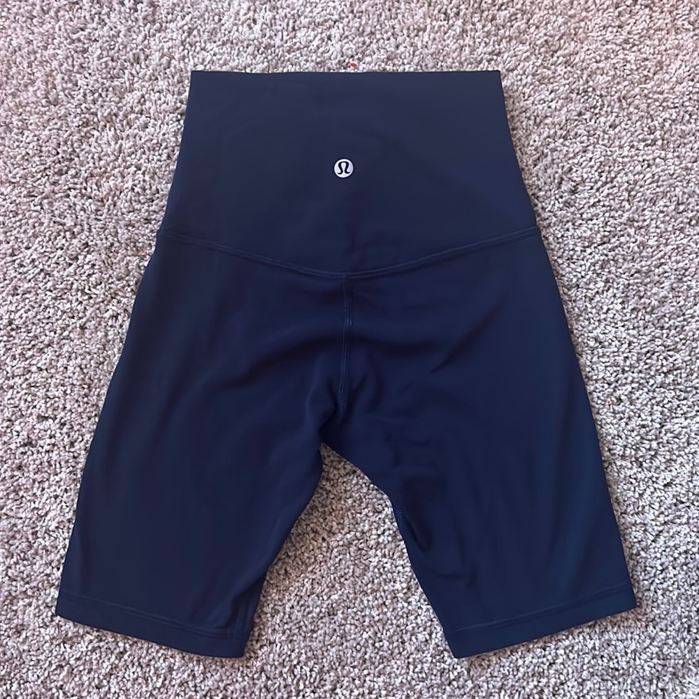 BRAND NEW LULULEMON SHORTS